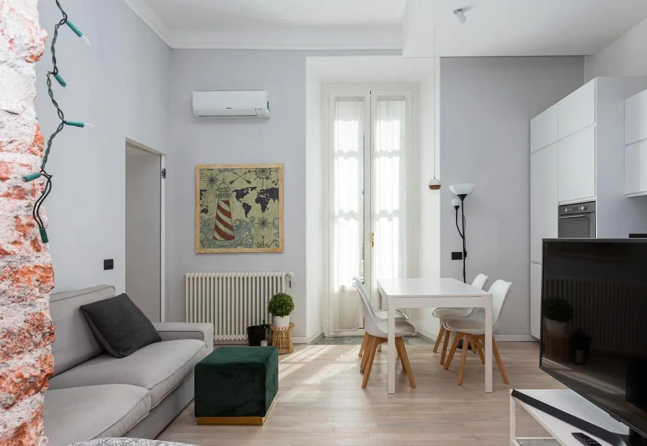 Apartment Lovely & Modern Home In China Town Area - Via Rosmini Milan